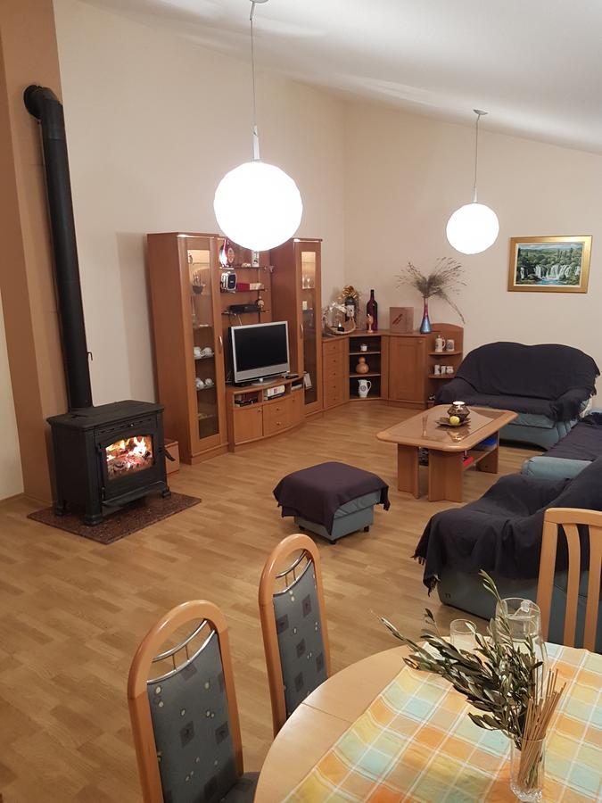 Guest House Kravica Любушки Экстерьер фото
