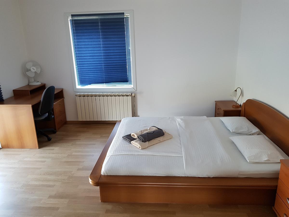 Guest House Kravica Любушки Экстерьер фото