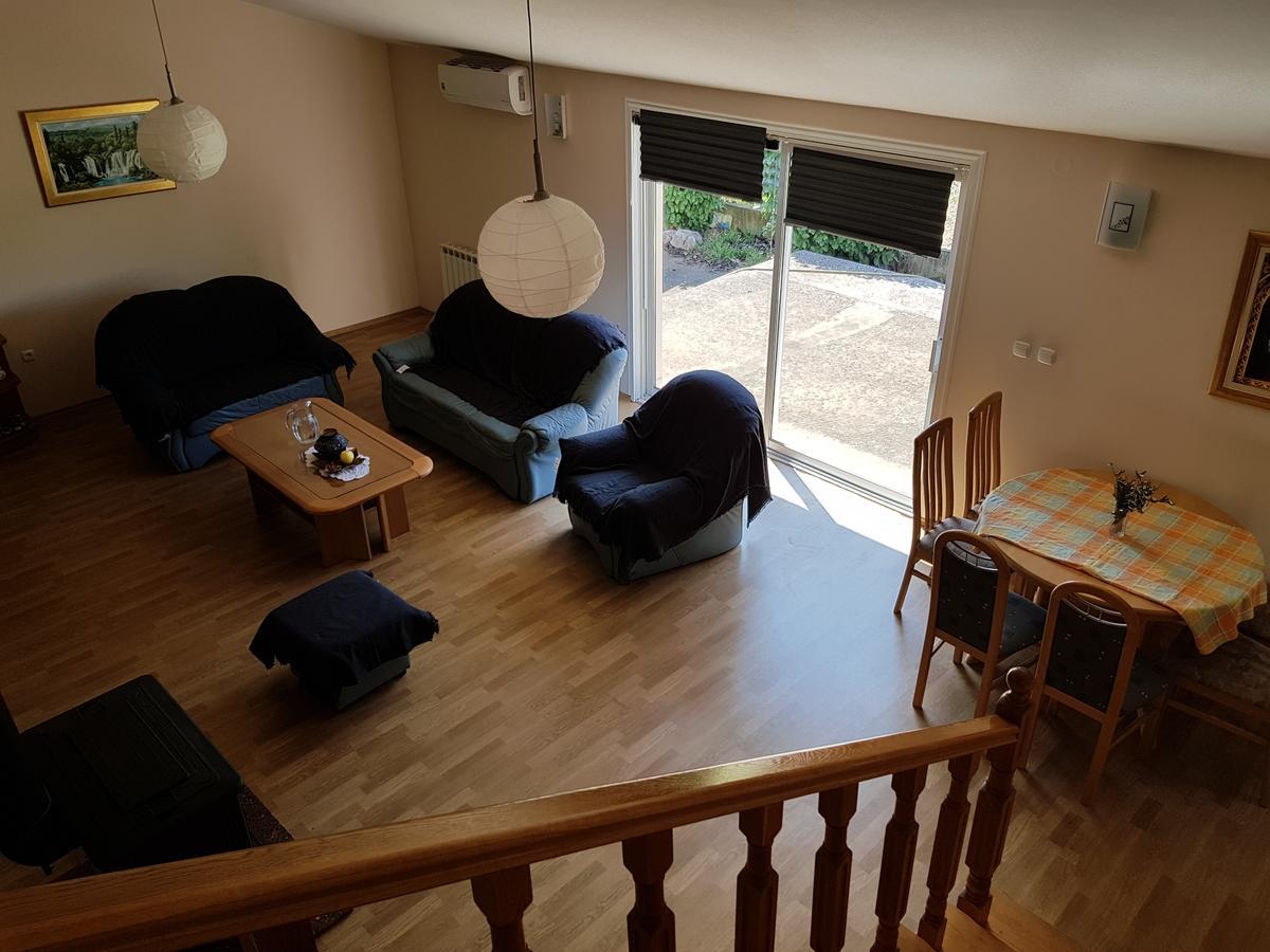 Guest House Kravica Любушки Экстерьер фото