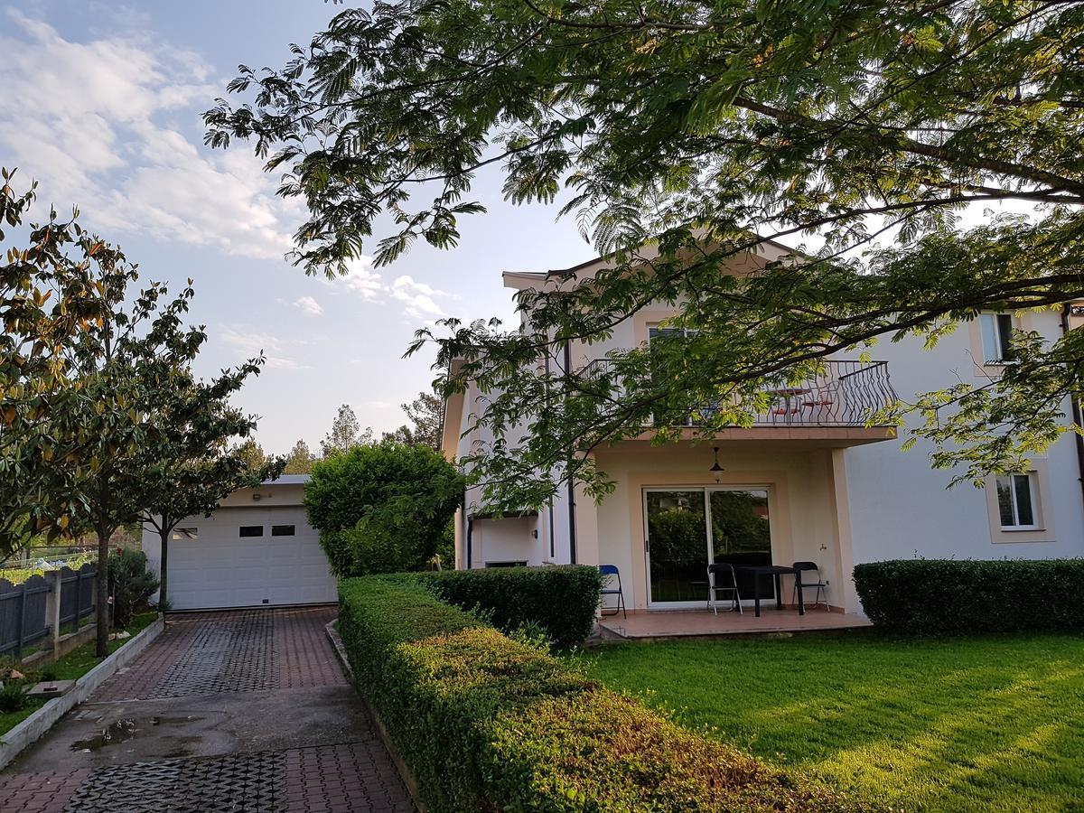 Guest House Kravica Любушки Экстерьер фото